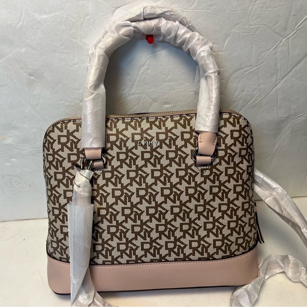 NWT DKNY Bryant MD Round Satchel